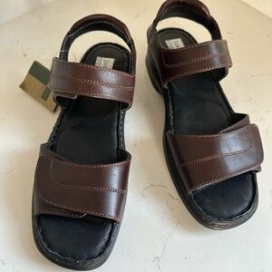 Josef Sebel Women’s NWT Leather Sandals sz 7.5‎